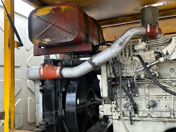 MRC- 2004 FORD CARGO 1824 YER BETON POMPASI