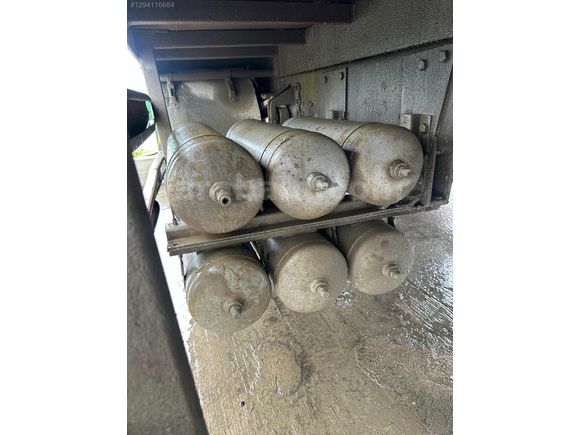 MRC- 2004 FORD CARGO 1824 YER BETON POMPASI