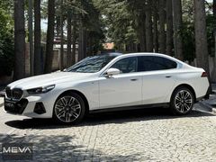 Meva 'dan 2024 İ5 M SPORT 25000 KM HEAD-UP B&W 19JANT 360*KAMERA