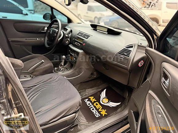 ÇOK TEMİZ DÜZGÜN ARAÇ
