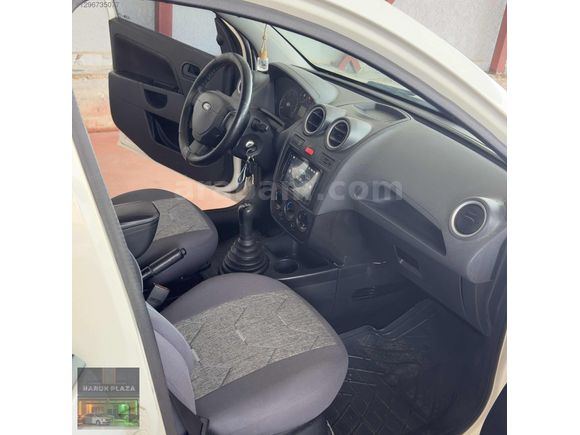 HARUN PLAZADAN 2006 MODEL MAKYAJLI KASA FORD FİESTA COMFORT