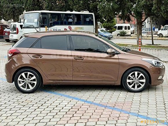 2017 düşük kmli dizel styla i20