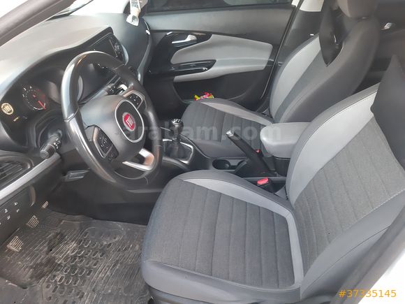 Sahibinden Fiat Egea 1.6 Multijet Lounge 2015 Model 