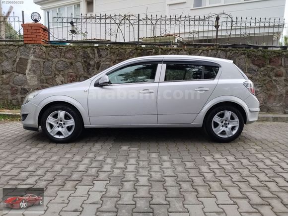OPEL ASTRA 2014 ÇIKIŞLI 1.6 BENZİNLİ