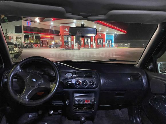 FORD ESCORT 1.6 KARBÜRATÖRLÜ
