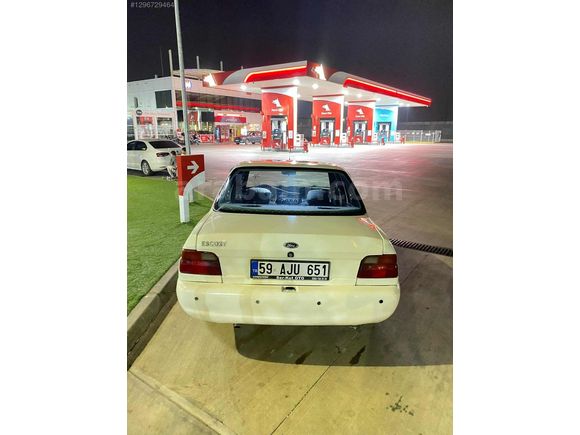 FORD ESCORT 1.6 KARBÜRATÖRLÜ