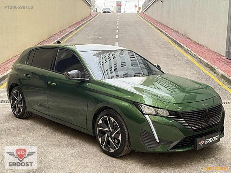 PEUGEOT 308 1.2 PURETECH ALLURE 2024 MODEL ESKİŞEHİR 23.000 KM YEŞİL