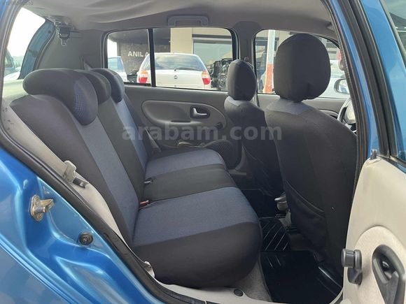 2003 CLİO 1.4 16V PRİVİLEGE TAM OTOMATİK VİTES ORJİNAL ARAÇ
