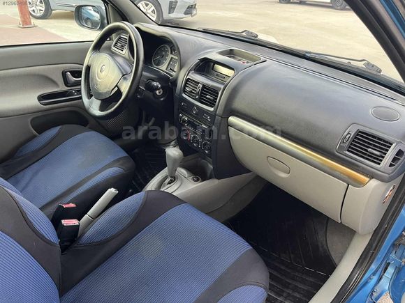2003 CLİO 1.4 16V PRİVİLEGE TAM OTOMATİK VİTES ORJİNAL ARAÇ