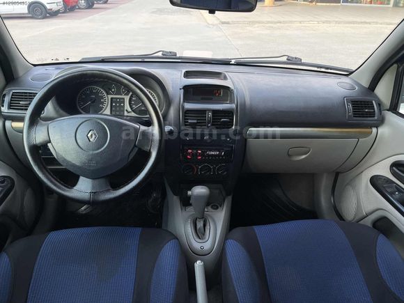2003 CLİO 1.4 16V PRİVİLEGE TAM OTOMATİK VİTES ORJİNAL ARAÇ