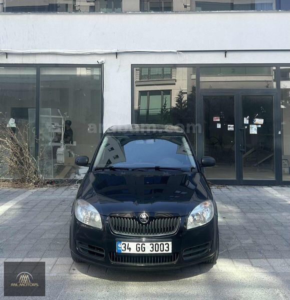 Galeriden Skoda Fabia 1.2 Classic 2009 Model Bursa 287.000 km Siyah