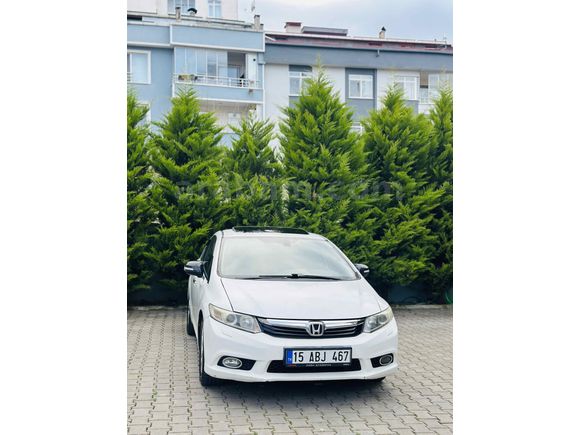 Sahibinden Honda Civic 1.6 i-VTEC ECO Elegance 2013 Model 