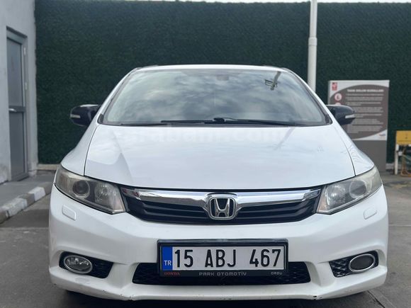 Sahibinden Honda Civic 1.6 i-VTEC ECO Elegance 2013 Model 