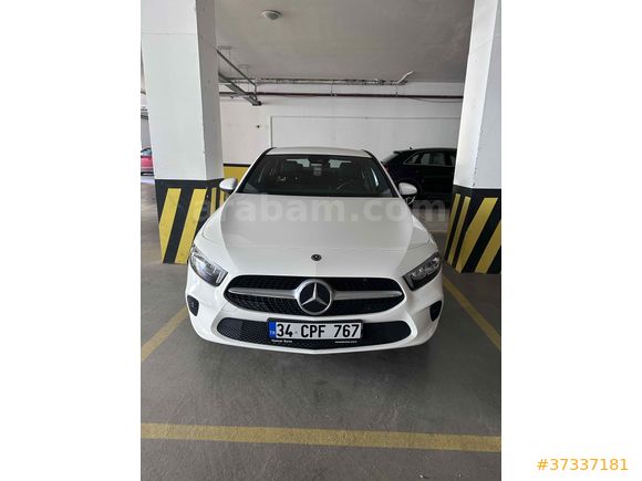 Sahibinden Mercedes - Benz A 180 d Style 2020 Model  104.000 km Beyaz