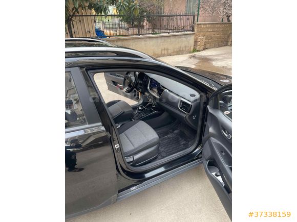 Sahibinden Kia Stonic 1.4 MPI Cool 2021 Model 