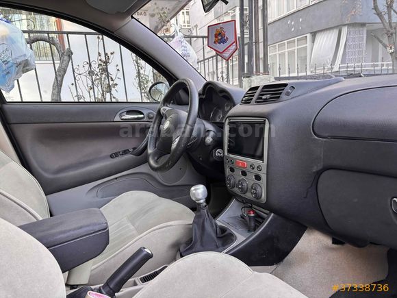 Sahibinden Alfa Romeo 147 1.6 TS Distinctive 2006 Model 