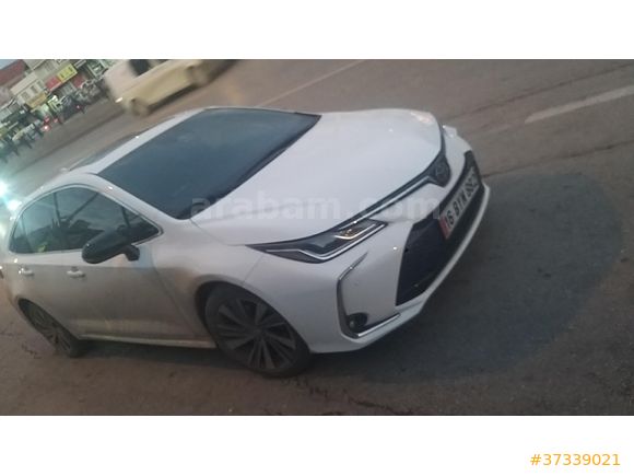 Sahibinden Toyota Corolla 1.5 Passion X-Pack 2025 Model