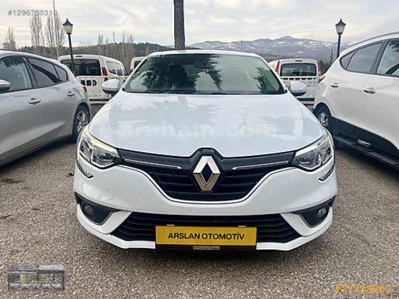 2020 MEGANE HATASIZ BOYASIZ OTOMATİK VİTES 1.3 TCE JOY 79.000 KM