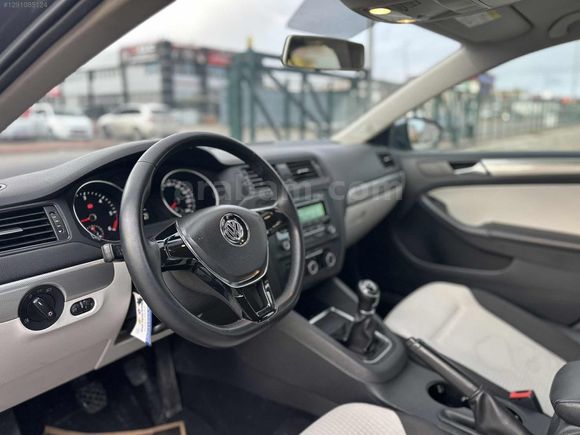 KMH GRUP'DAN 144.KM ORJİNAL JETTA