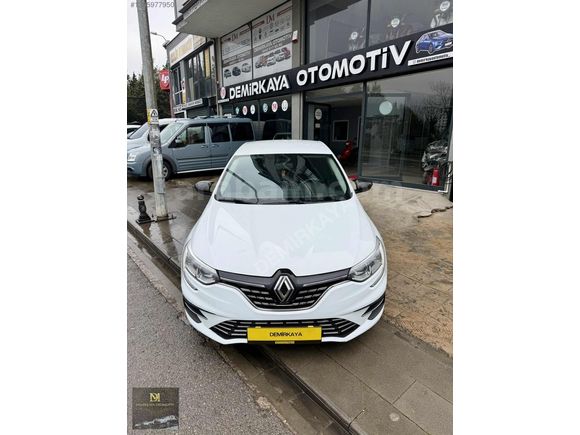 2021 RENAULT MEGANE 1.3 TCE JOY COMFORT EDC 140 HP EXTRALI