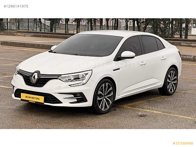 GALERİDEN RENAULT MEGANE 1.3 TCE JOY COMFORT 2021 MODEL ANKARA 151.000 KM BEYAZ