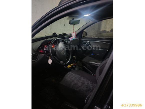 Sahibinden Dacia Duster 1.5 dCi Laureate 2015 Model