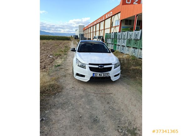 Sahibinden Chevrolet Cruze 1.6 2011 Model  138.420 km Beyaz