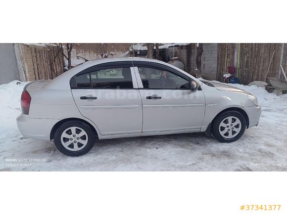 Sahibinden Hyundai Accent Era 1.5 CRDi Team 2011 Model