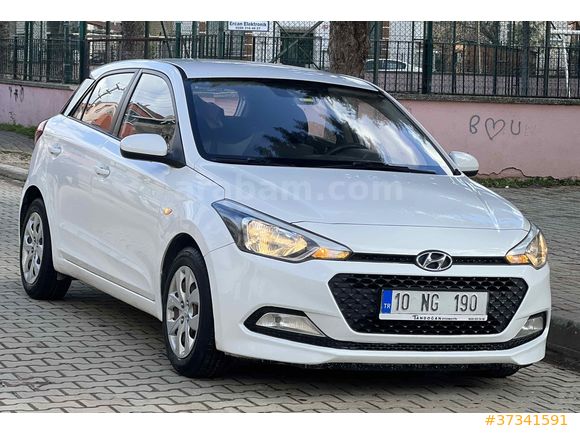 Sahibinden Hyundai i20 1.2 MPI Jump 2014 Model 