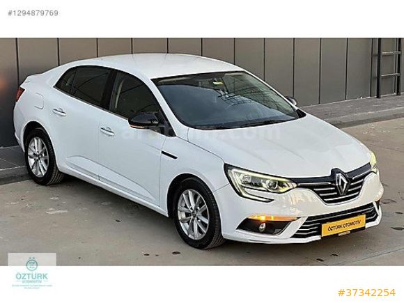 ÖZTÜRK'den MEGANE 1.5 DCİ TOUCH OTOMATİK DÜŞÜK Km'de