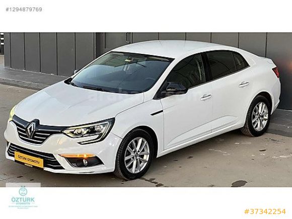 ÖZTÜRK'den MEGANE 1.5 DCİ TOUCH OTOMATİK DÜŞÜK Km'de