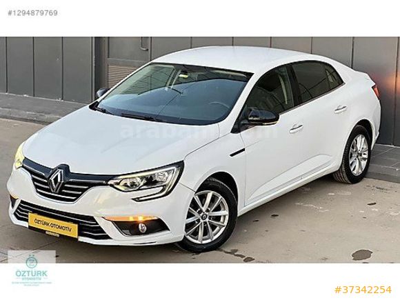 ÖZTÜRK'den MEGANE 1.5 DCİ TOUCH OTOMATİK DÜŞÜK Km'de