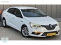 ÖZTÜRK'den MEGANE 1.5 DCİ TOUCH OTOMATİK DÜŞÜK Km'de