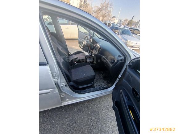 Sahibinden Hyundai Accent Era 1.5 CRDi Team 2010 Model