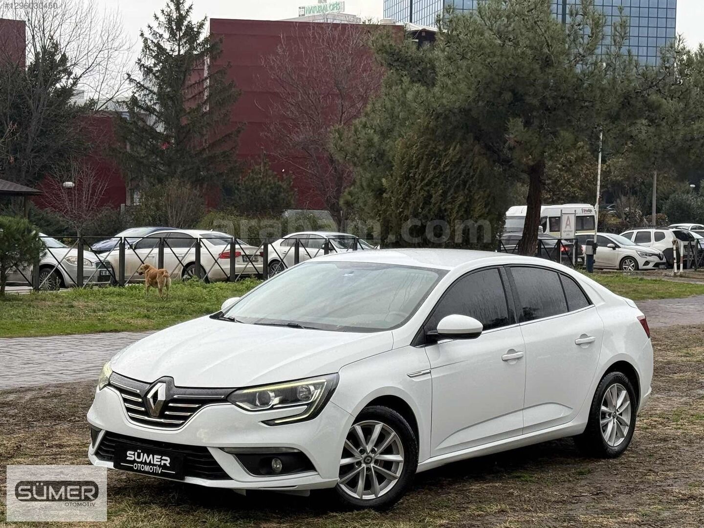 Galeriden Renault Megane 1.5 dCi Touch 2017 Model Bursa 167.000 km Beyaz 4