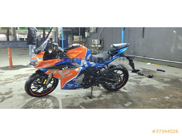 DÜŞÜK KM CFMOTO 250 SR