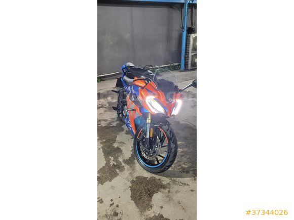 DÜŞÜK KM CFMOTO 250 SR