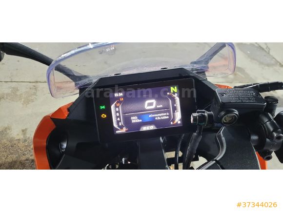 DÜŞÜK KM CFMOTO 250 SR