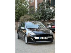 TEMİZ DOLU PAKET 
Renault Clio 1.5 dCi Extreme