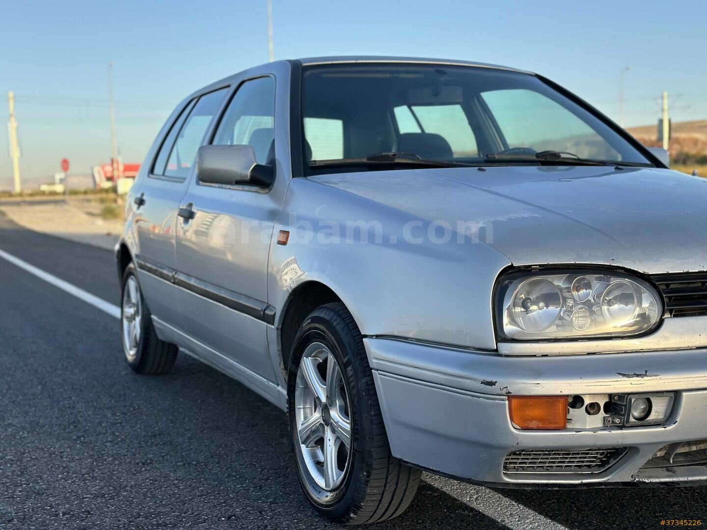 Galeriden Volkswagen Golf 1.9 TD 1994 Model Kayseri 155.000 km Gri (Gümüş) 4