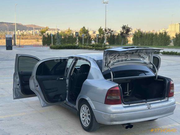 Galeriden Opel Astra 2.0 DTI 2003 Model Kayseri