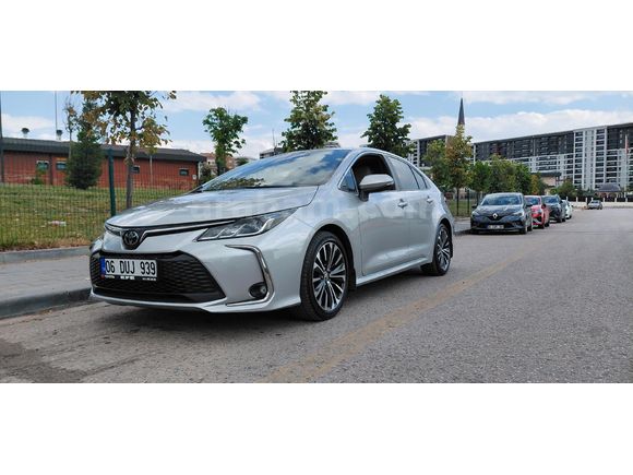Sahibinden Toyota Corolla 1.5 Flame X-Pack 2023 Model LPG Lİ