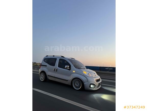 Sahibinden Fiat Fiorino Combi 1.3 Multijet Pop 2013 Model 
