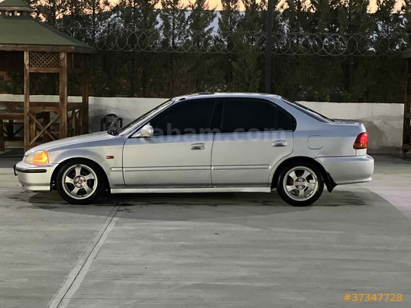 Sahibinden Honda Civic 1.4 i S 1998 Model 
