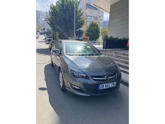 Sahibinden Opel Astra 1.4 T Edition Plus)