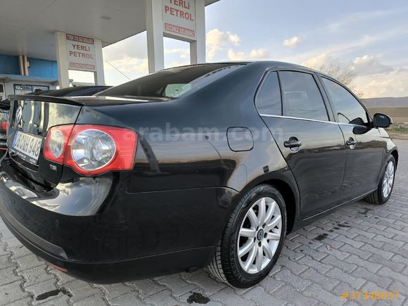 Sahibinden Volkswagen Jetta 1.4 TSi Midline 2010 Model