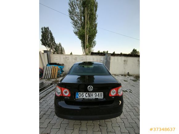 Sahibinden Volkswagen Jetta 1.4 TSi Midline 2010 Model