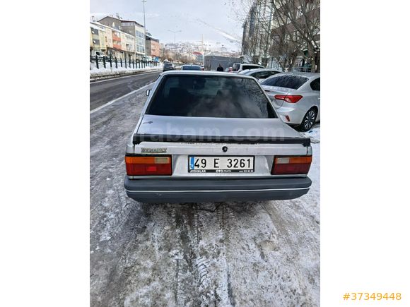 Sahibinden Renault R 9 1.4 Broadway 1993 Model