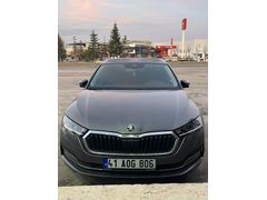 Sahibinden Skoda Octavia 1.5 e-Tec Premium 2023 Model 