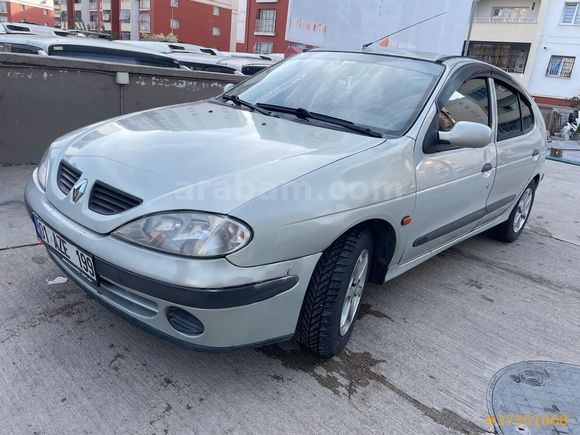 Sahibinden Renault Megane 1.4 2001 Model